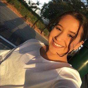 Meet your Posher, Sandra